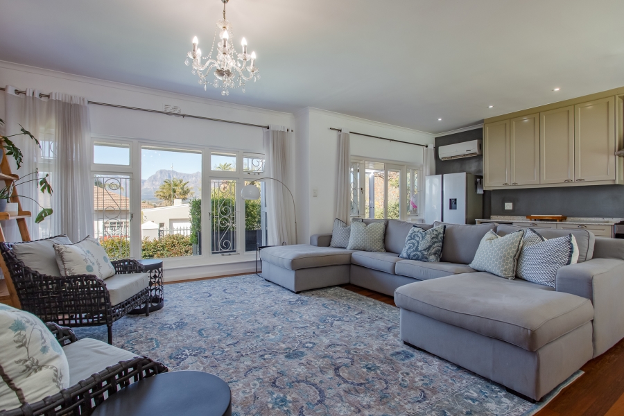 4 Bedroom Property for Sale in Vrykyk Western Cape